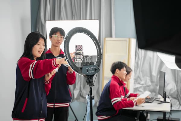 电子商务 (1).jpg